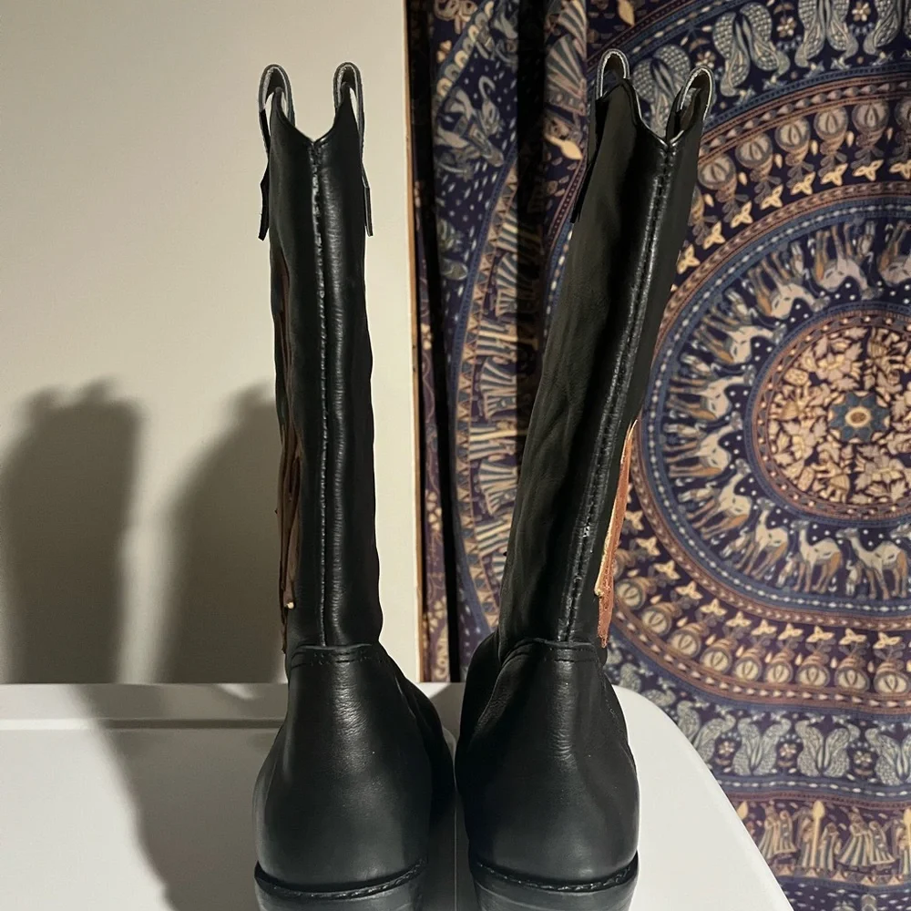 Chasing Unicorns Desperado Leather Cowboy Boots - Picture 6 of 11